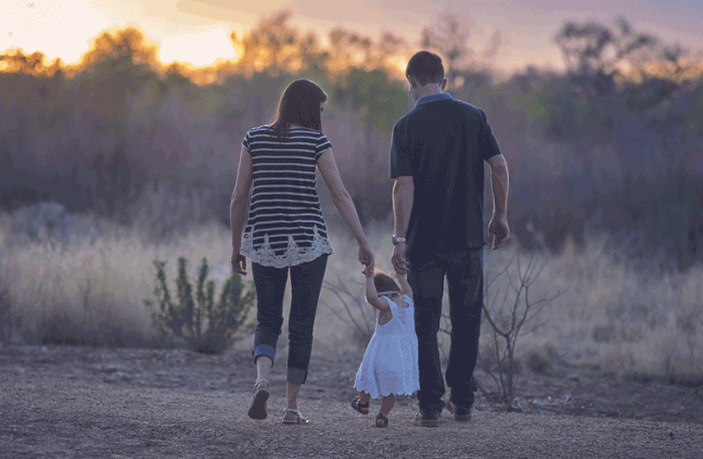 אישור יציאת קטין מהארץ לחו"ל, משרד עורך דין ונוטריון יוסי משולם